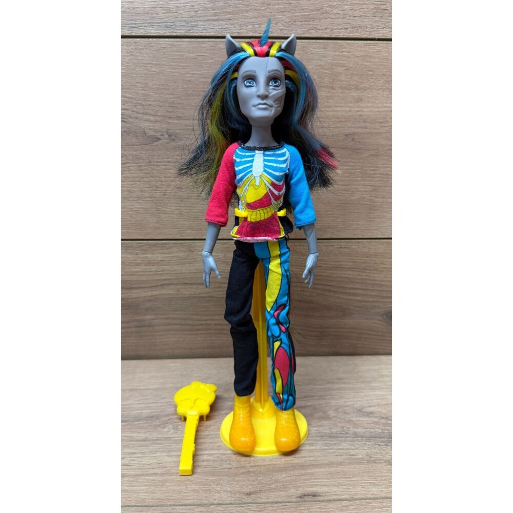 Monster High Neighthan Rot Doll 2013 Mattel Freaky Fusion Zombie Unicorn